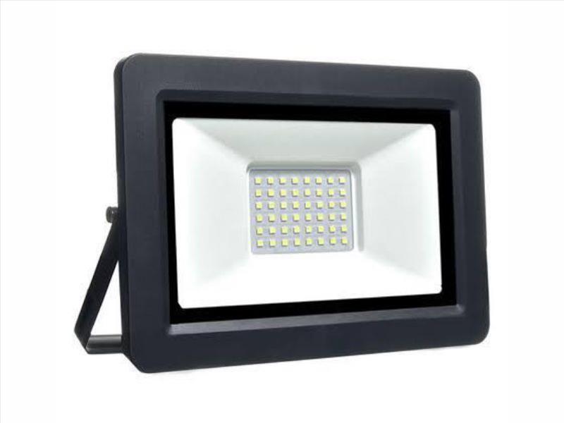 REFLETOR DE LED PPLED 500W IP66 6000K BIV