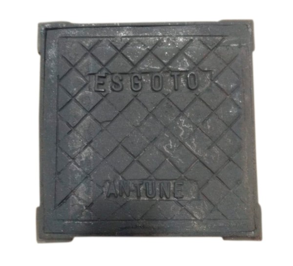 TAMPA ESGOTO FUNDIDO 20X20