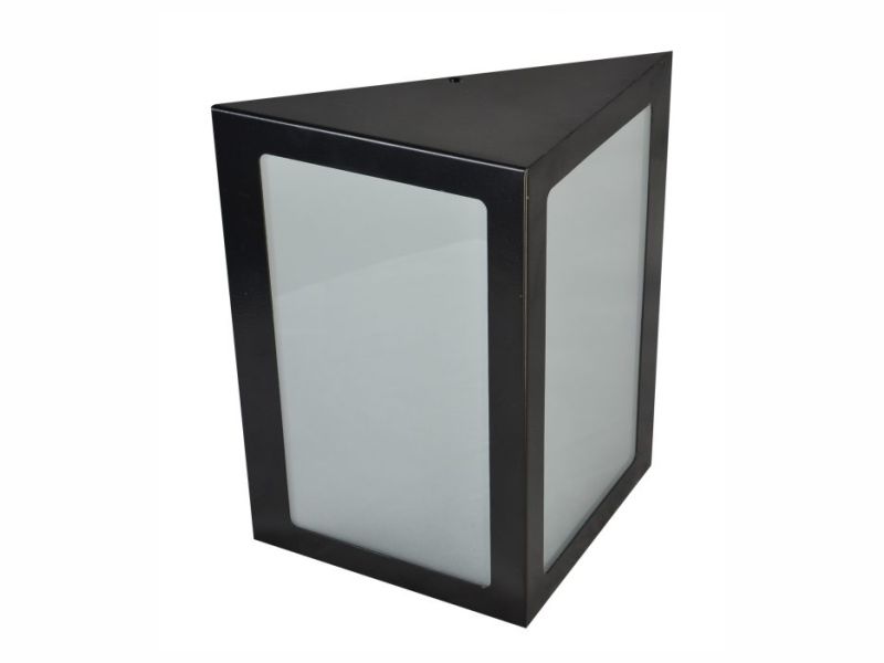 ARANDELA ALUMINIO TRIANGULO 13X13X20CM PRETO RIOPRELUS 204/22
